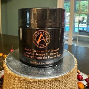Signature Club A VANILLA ORANGE Meltdown Cleansing Creme Face & Eyes 9.oz